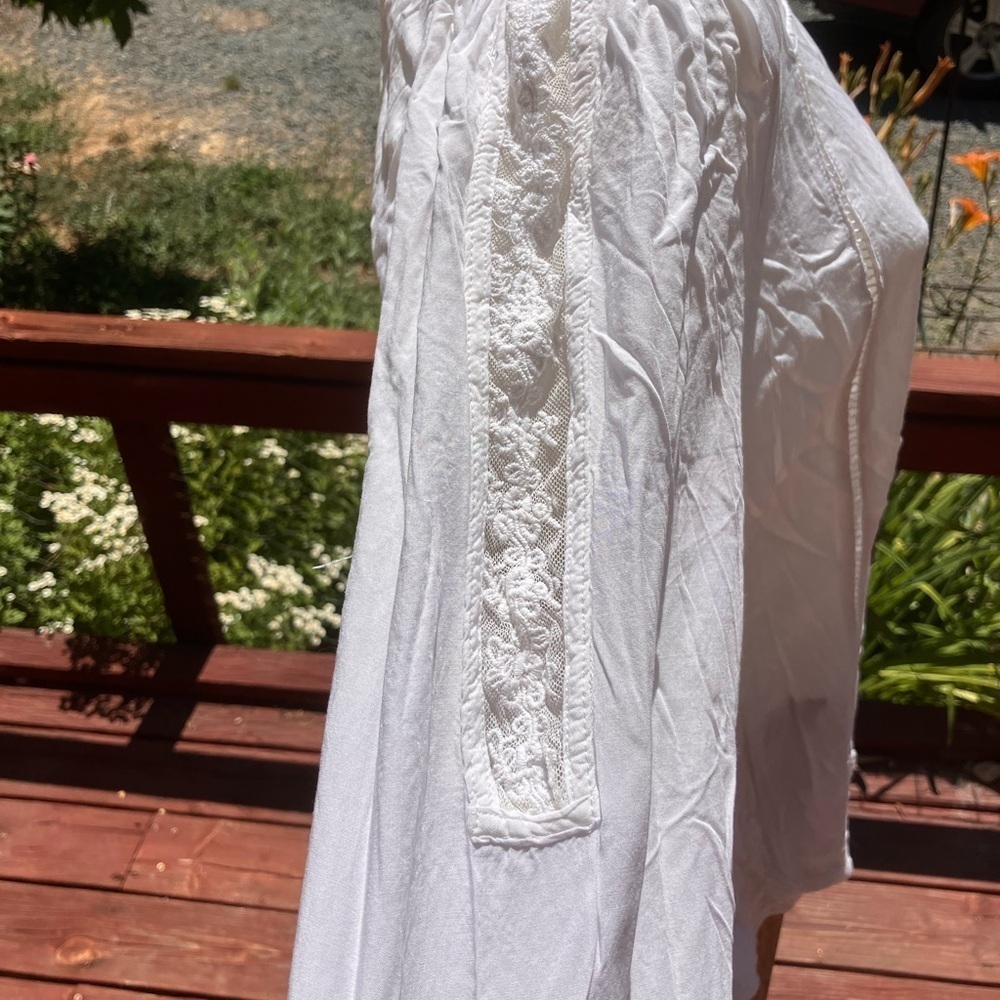 Solitaire rayon top w/ cotton crochet trim, BoHo flare sleeve & lace peek a boo - Picture 3 of 13